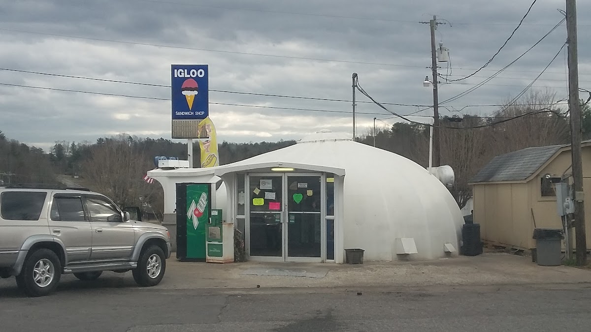 Igloo Ice Cream & Sandwich Shop